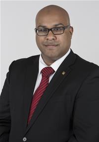 Profile image for Councillor Majid Rahman